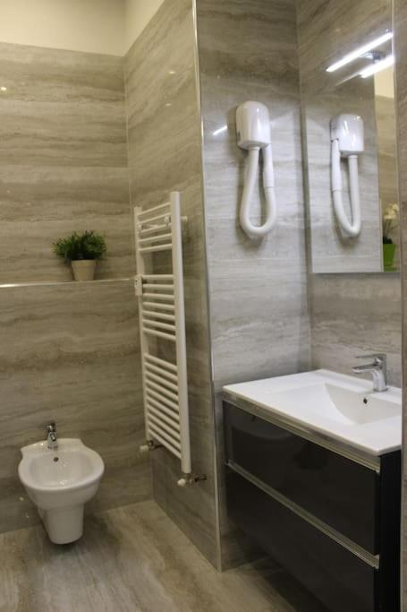 Art Apartment Stazione B Флоренция Экстерьер фото